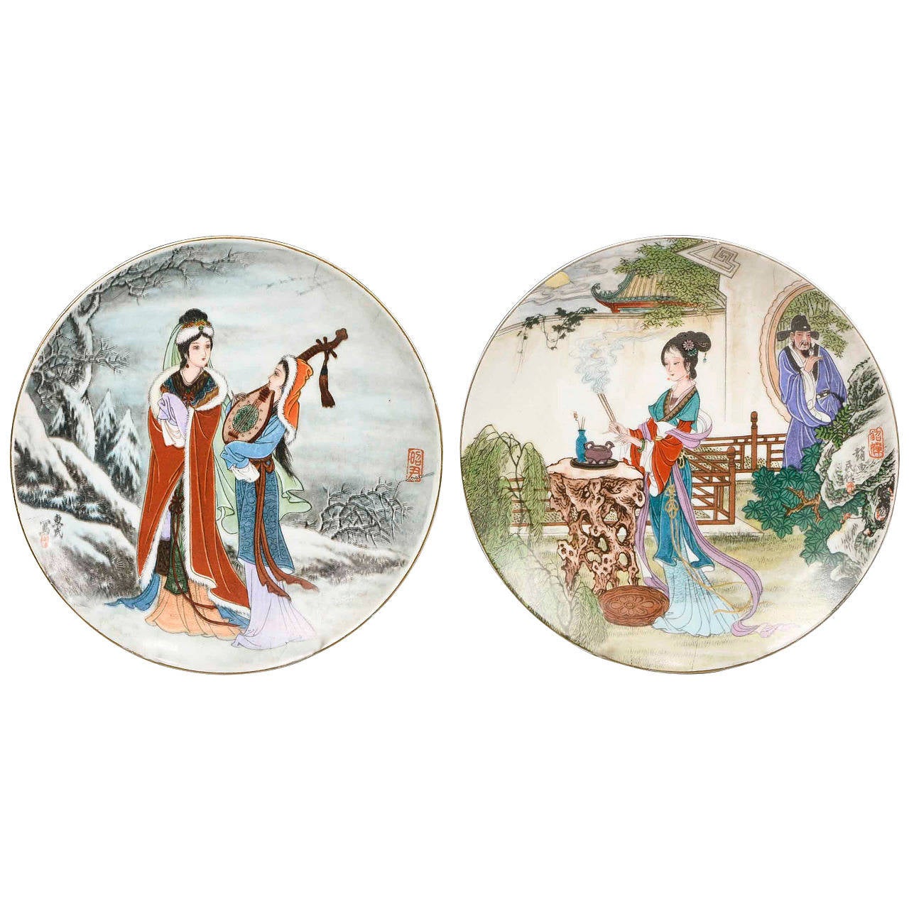 Pair of Japanese Plates For Sale at 1stdibs