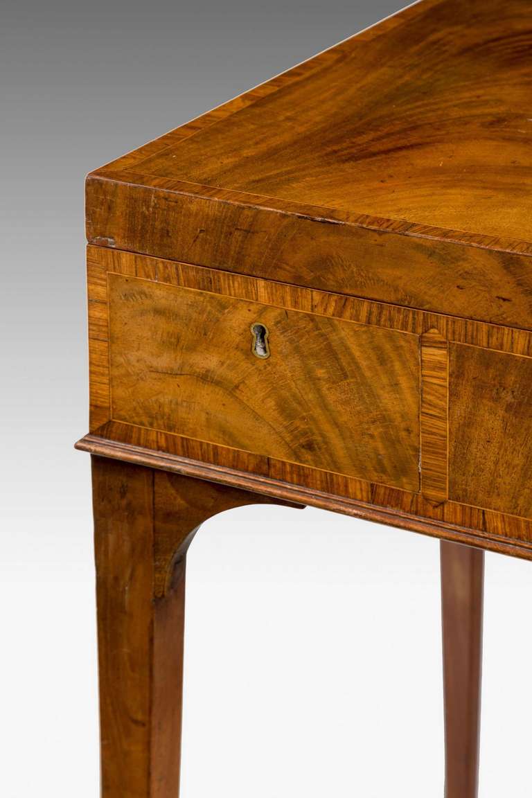 George III period Gentleman's Dressing Table 1