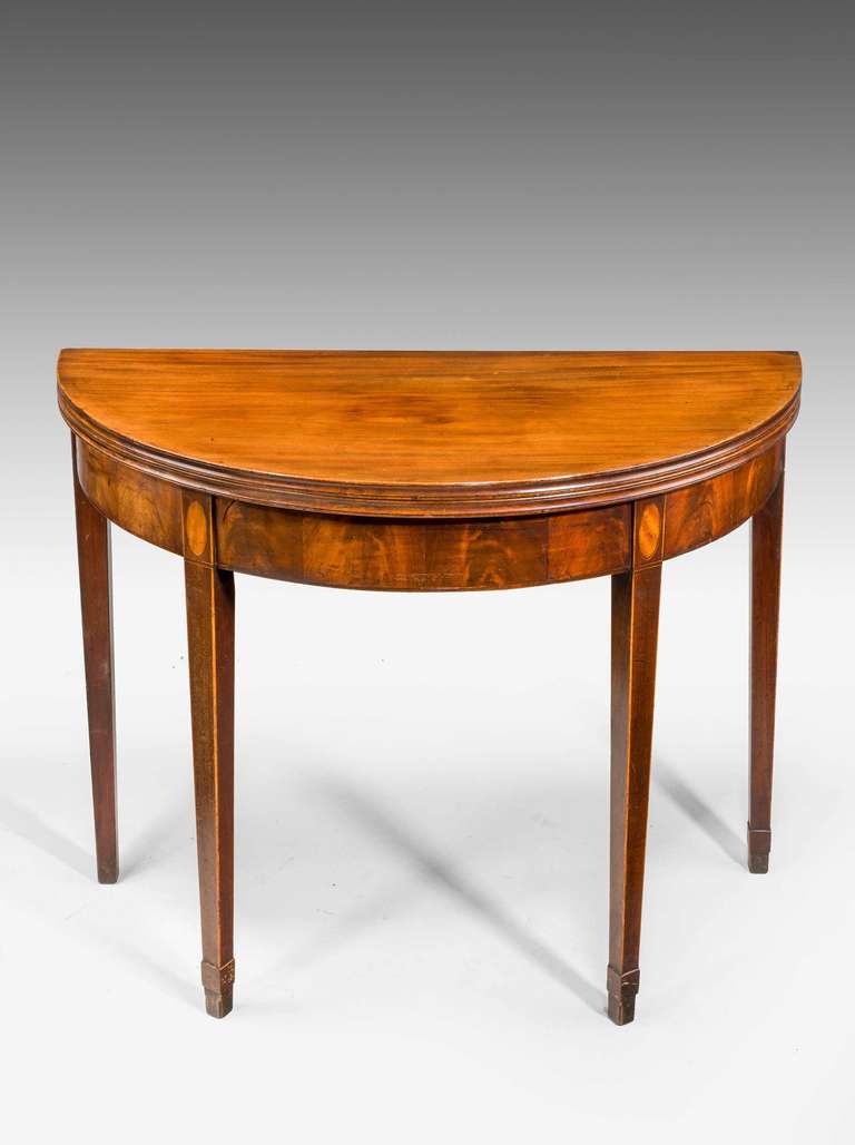 George III Period Mahogany Tea Table In Good Condition In Peterborough, Northamptonshire