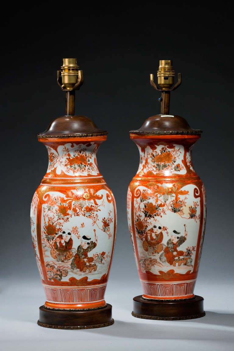 Pair of early 20th century Japanese Porcelain Vase Lamps In Excellent Condition In Peterborough, Northamptonshire