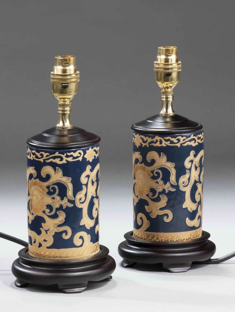Chinese Pair of 20th century Cylindrical Lamps