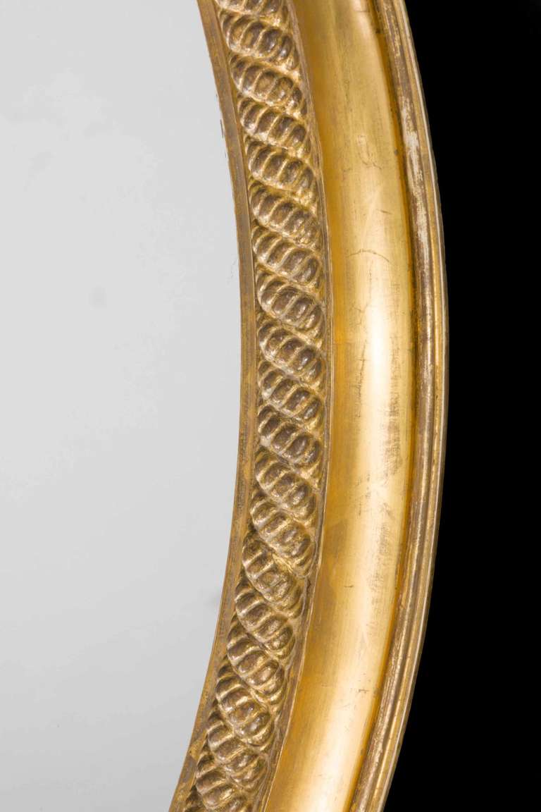 Miroir français en bois doré du XIXe siècle en vente 1