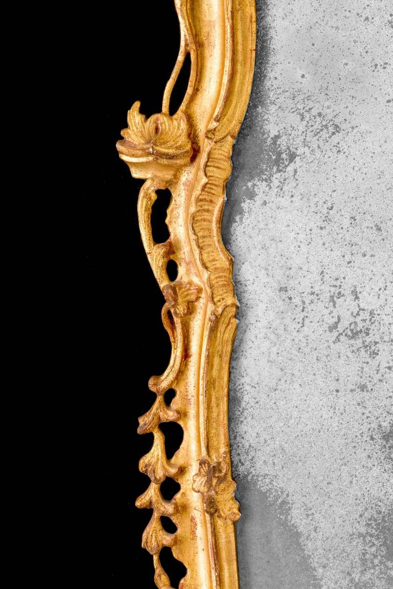 18th Century and Earlier 18th Century Carved Giltwood Mirror For Sale