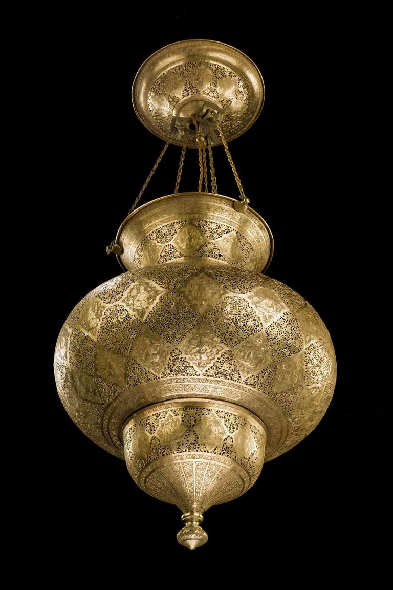 Late 19th Century Qajar Lantern In Good Condition In Peterborough, Northamptonshire