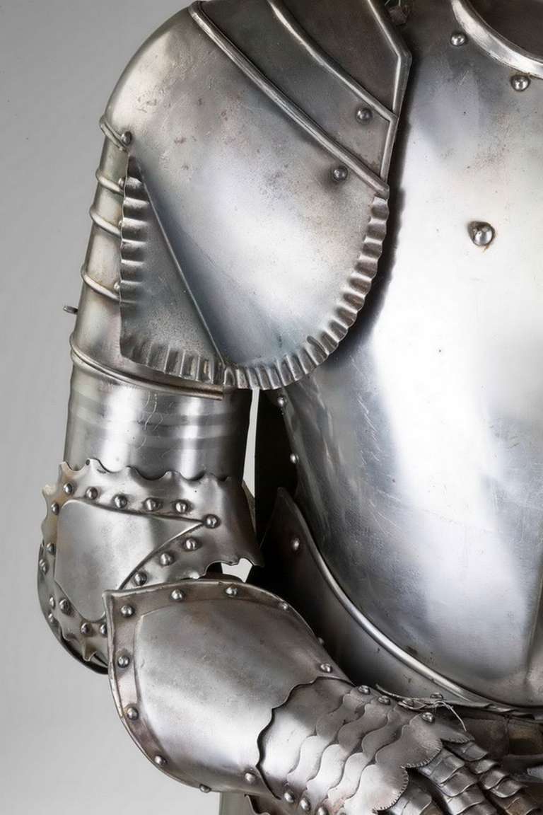 Mid-20th Century Suit of Armour 1