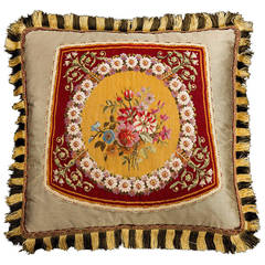 Cushion: 18th Century, Wool and Silk. A crown of flowers
