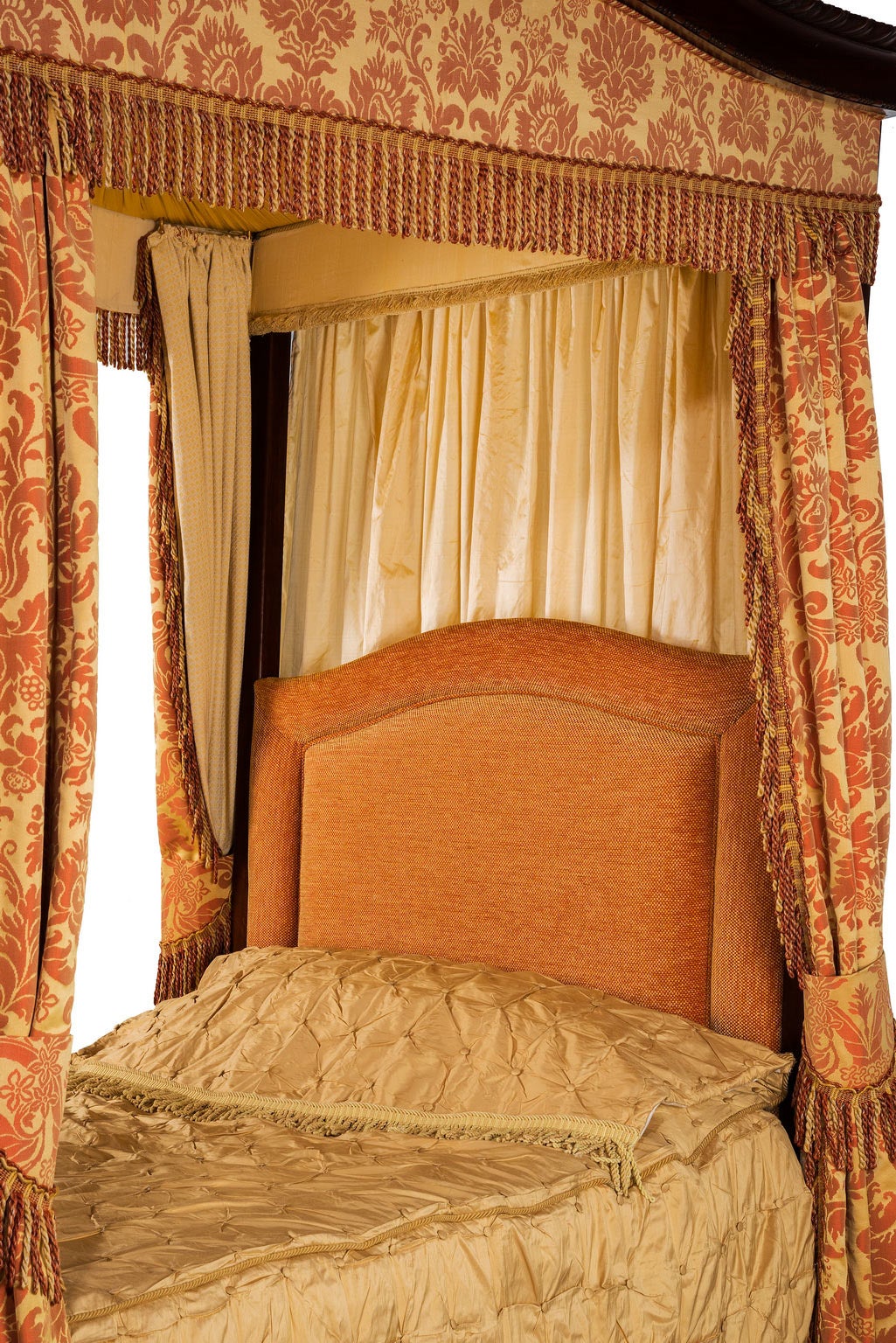 19th century and early 20 century beds