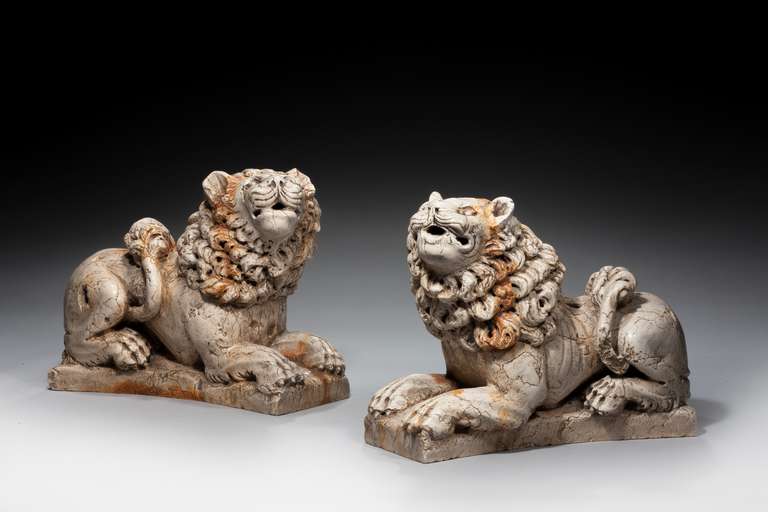 19th Century Pair of mid 20th century Italian Lions For Sale