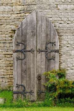Used A Pair Of 19th Century Oak Arched Doors