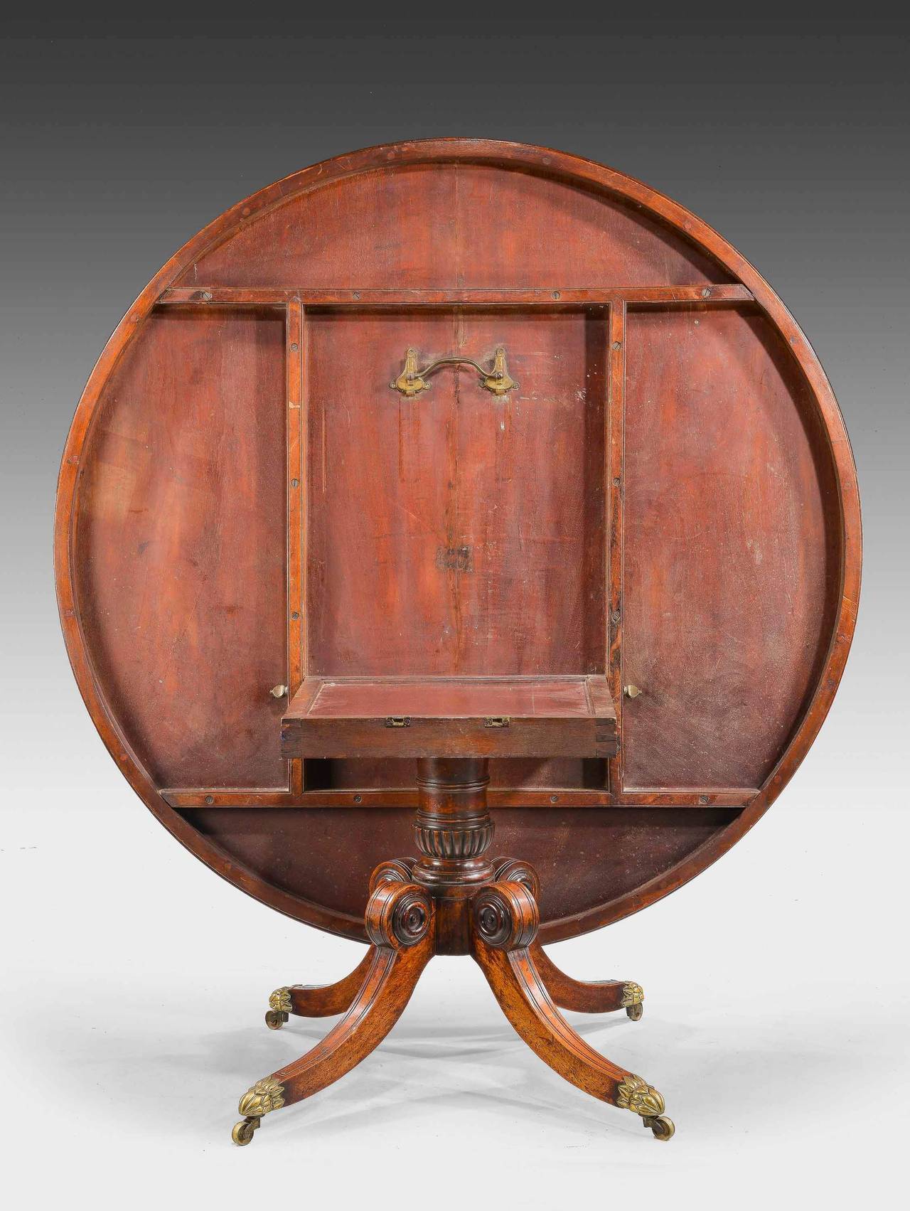 Regency Period Mahogany Circular Table In Excellent Condition In Peterborough, Northamptonshire