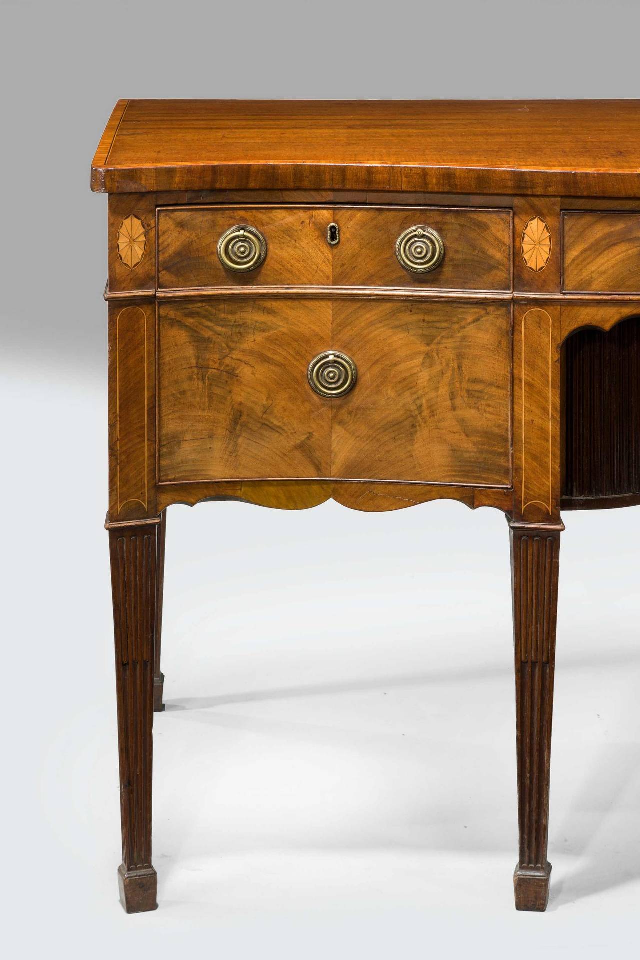 George III Period Mahogany Sideboard In Good Condition In Peterborough, Northamptonshire