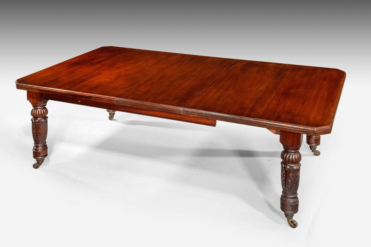 Mid-19th Century William IV Period Mahogany Dining Table