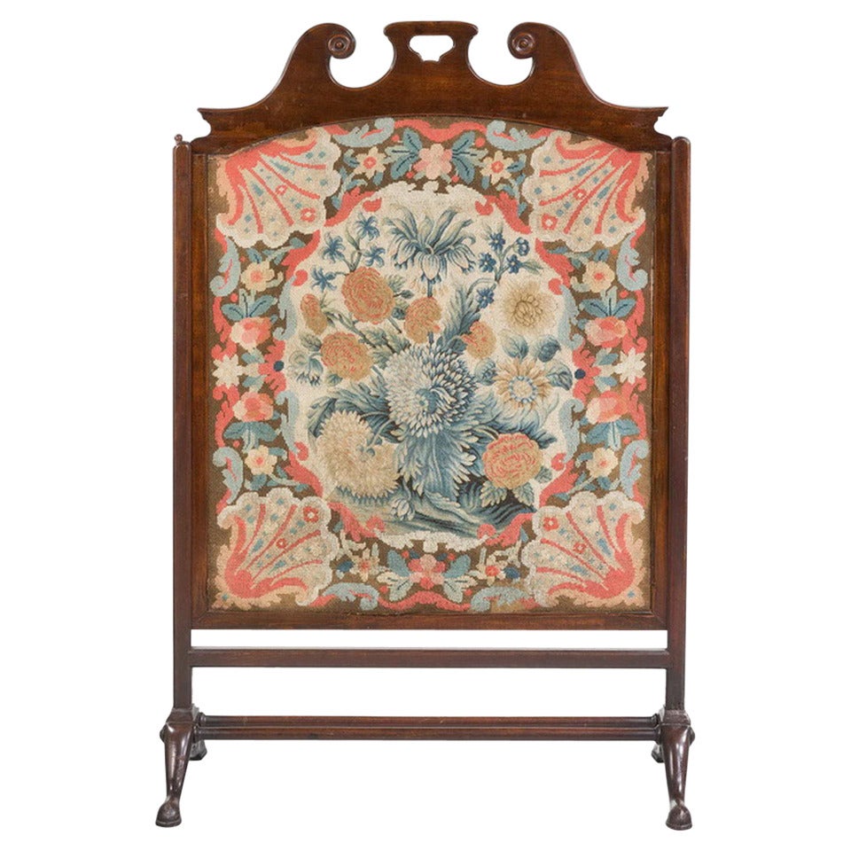 Chippendale Period Mahogany Fire Screen