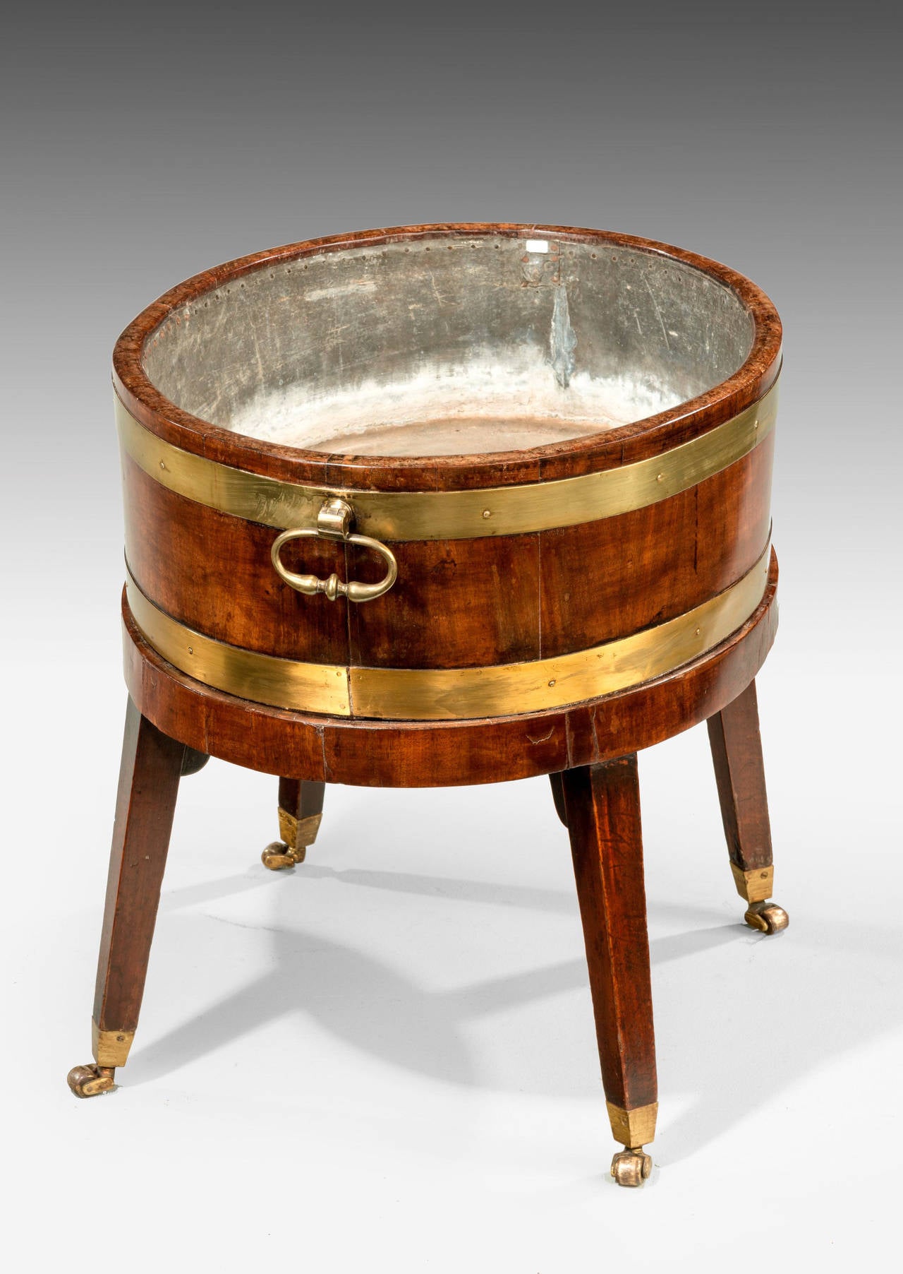 Late 19th Century Oval Mahogany Wine Cooler 1