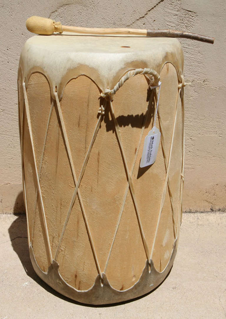 Taos Pueblo Drum In Excellent Condition In Tucson, AZ