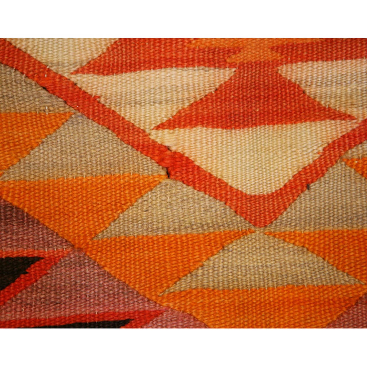 Navajo Transitional Eye Dazzler Blanket with Central Modified Spider Woman Cross In Excellent Condition In Tucson, AZ