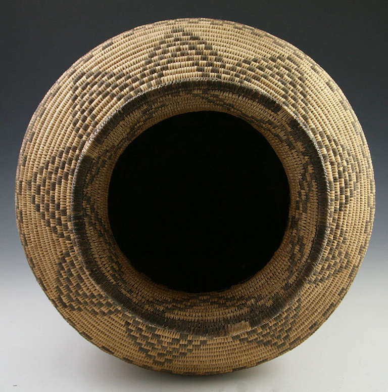 19th Century Apache Olla Basket For Sale