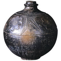 A Black Slip Ceramic Round Jar