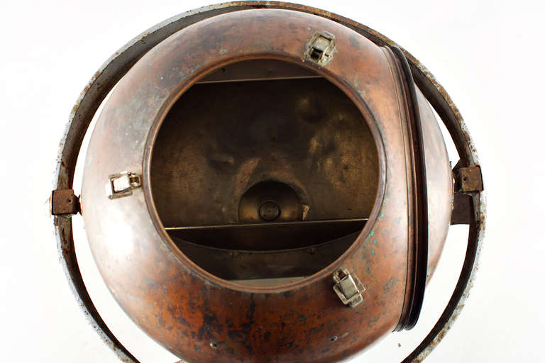 Antique Copper Washing Machine turned Modern Ice Box In Fair Condition For Sale In Berlin, DE