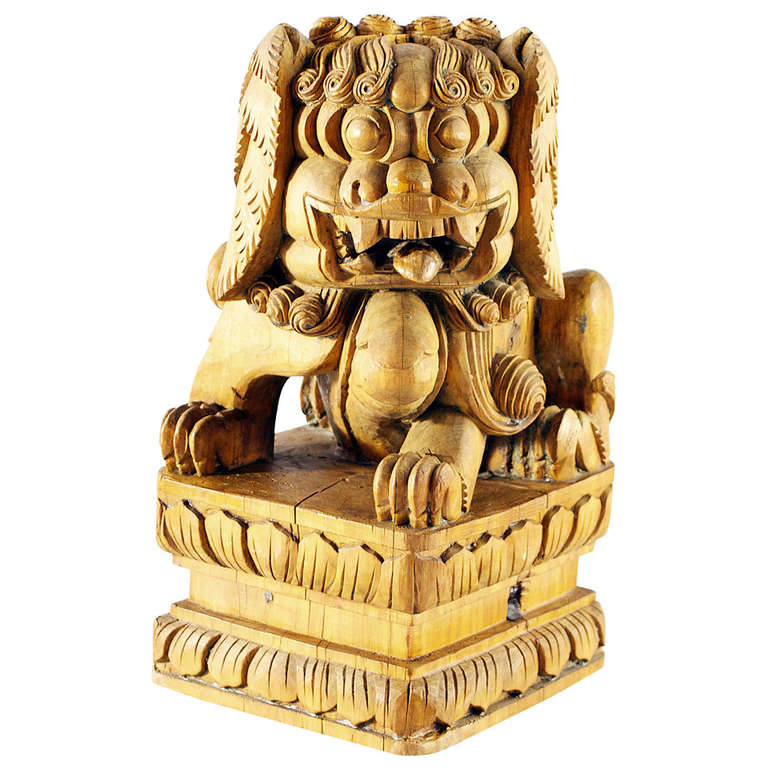 Temple Lion Doorkeeper - Kiautschou Tsingtao, Early 19th Century For Sale
