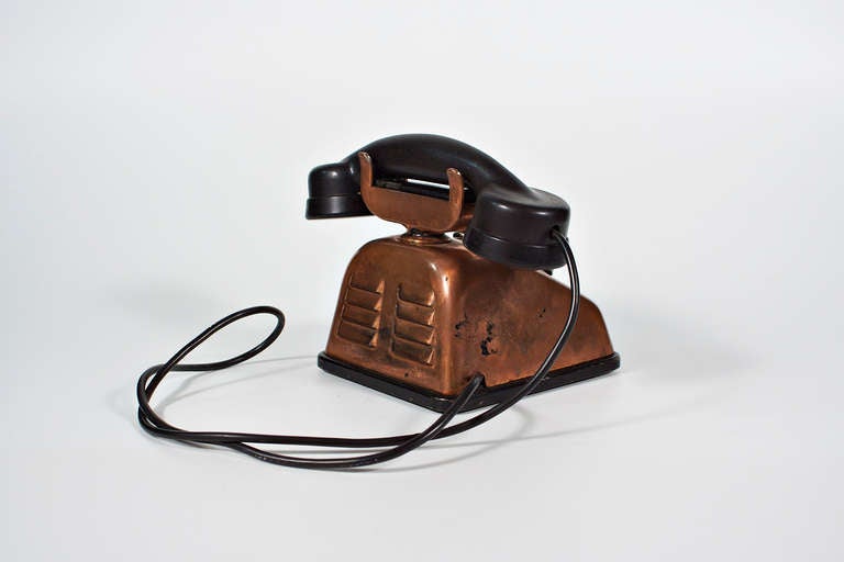 Copper Telephone In Good Condition In Berlin, DE