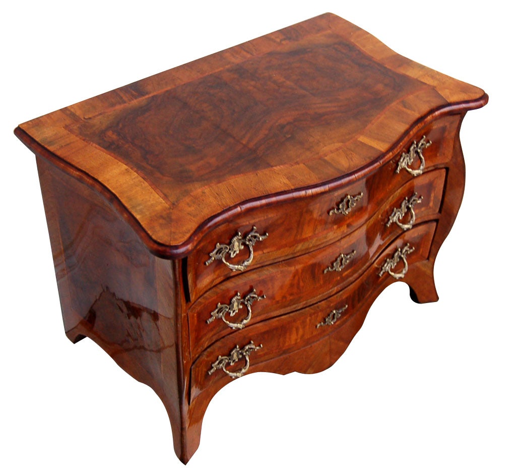 Baroque Style Model Chest of Drawers