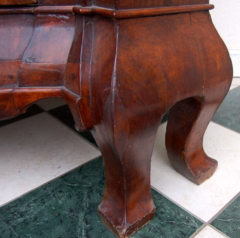 Meuble de rangement de couloir baroque couronné de Berlin/Brandenburg, vers 1750 en vente 1