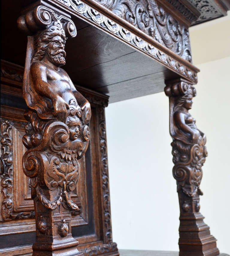 Oak Rare Authentic Baroque Cabinet from Northern Germany, circa 1700 For Sale