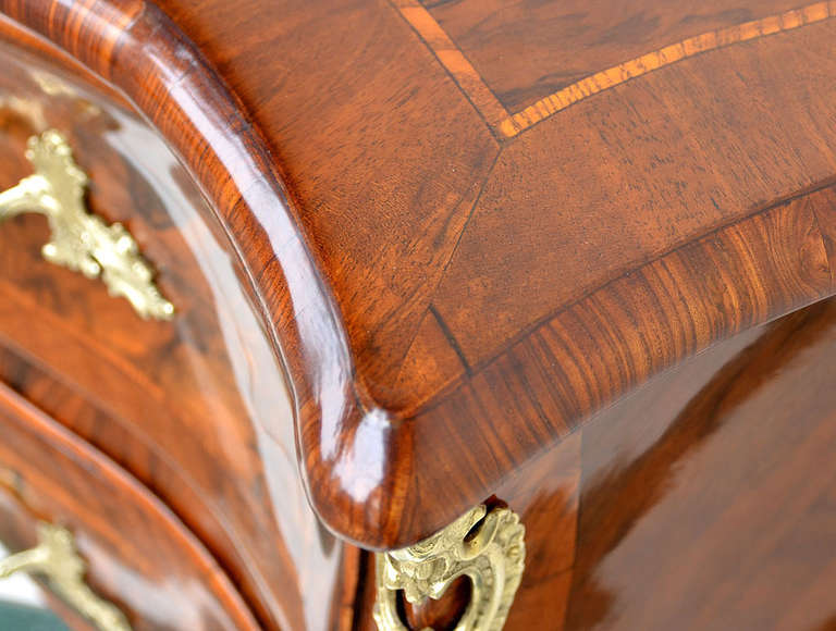 Luxurious Swedish Baroque Dresser For Sale 1