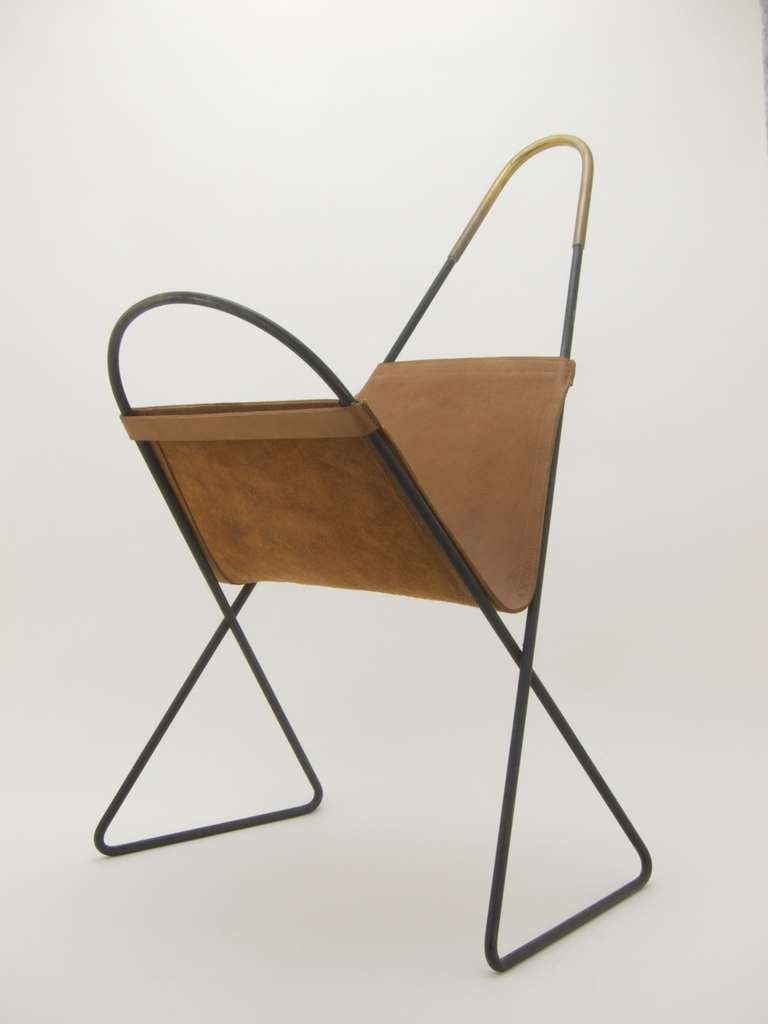 Very rare Magazine Rack, No. 4172
Designed 1951 by Carl Auböck.
In the historical catalogs, published by the 