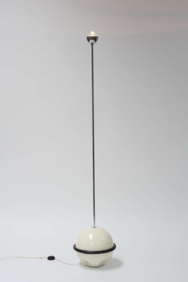 Floor Lamp ALOA by Claudio Salocchi In Good Condition For Sale In Vienna, AT