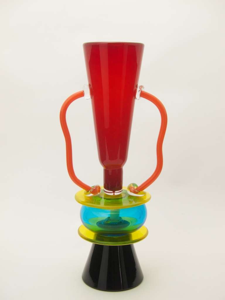 Ettore Sottsass Vase SIRIO for Memphis Milano In Excellent Condition In Vienna, AT