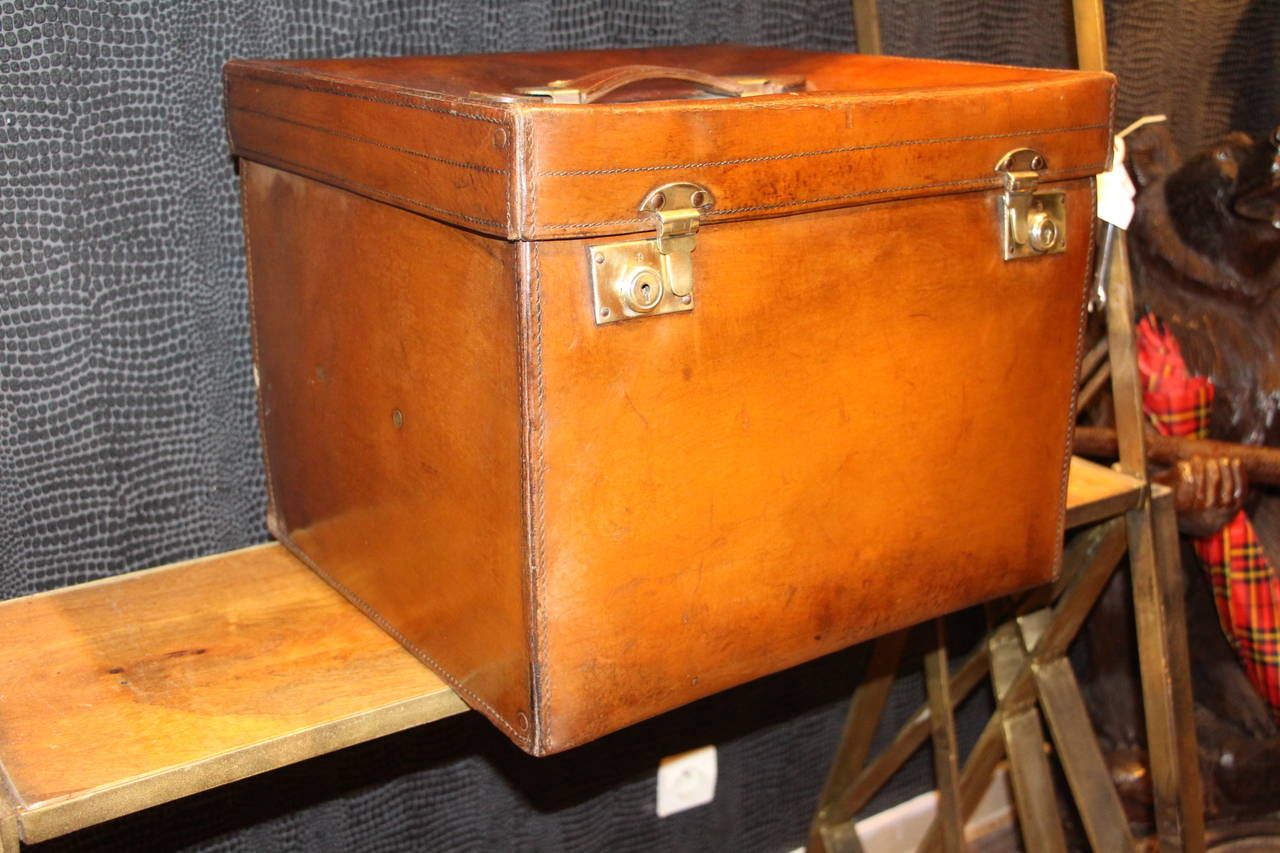 1920s Leather Hat Box 5