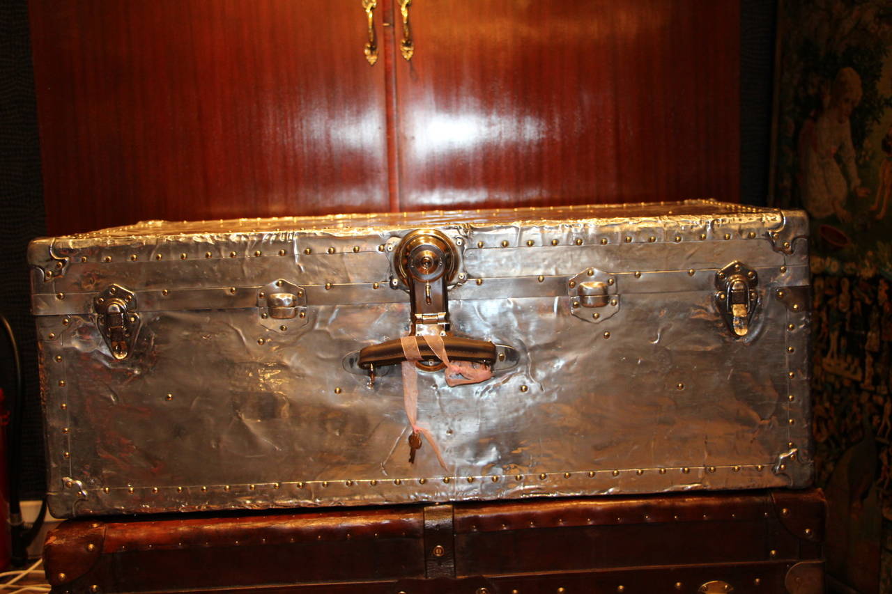 1940s Aluminum Steamer Trunk In Good Condition In Saint-Ouen, FR