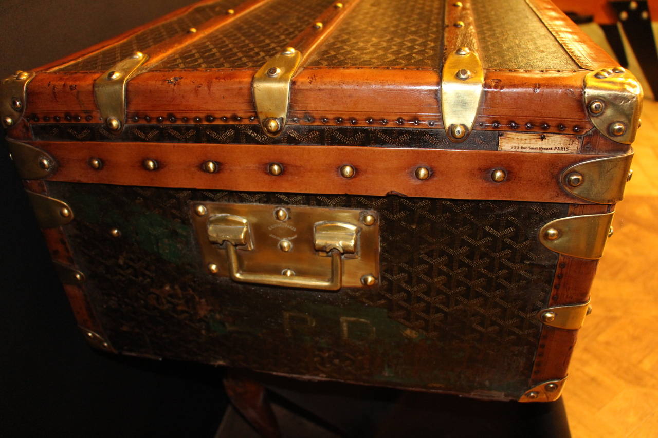 This beautiful Goyard cabin trunk features the famous 