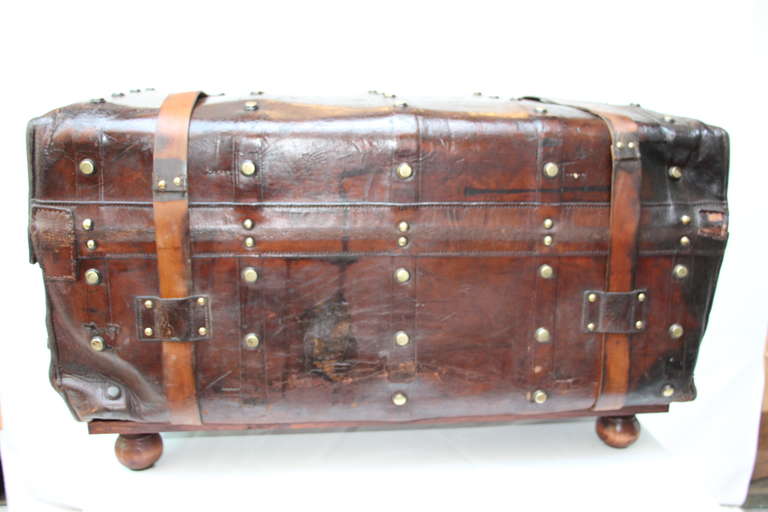 19th Century English Leather Trunk 2