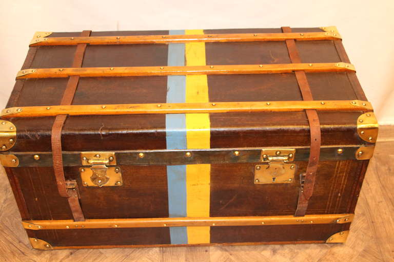 Leather Trunk, 1900s  In Excellent Condition In Saint-Ouen, FR