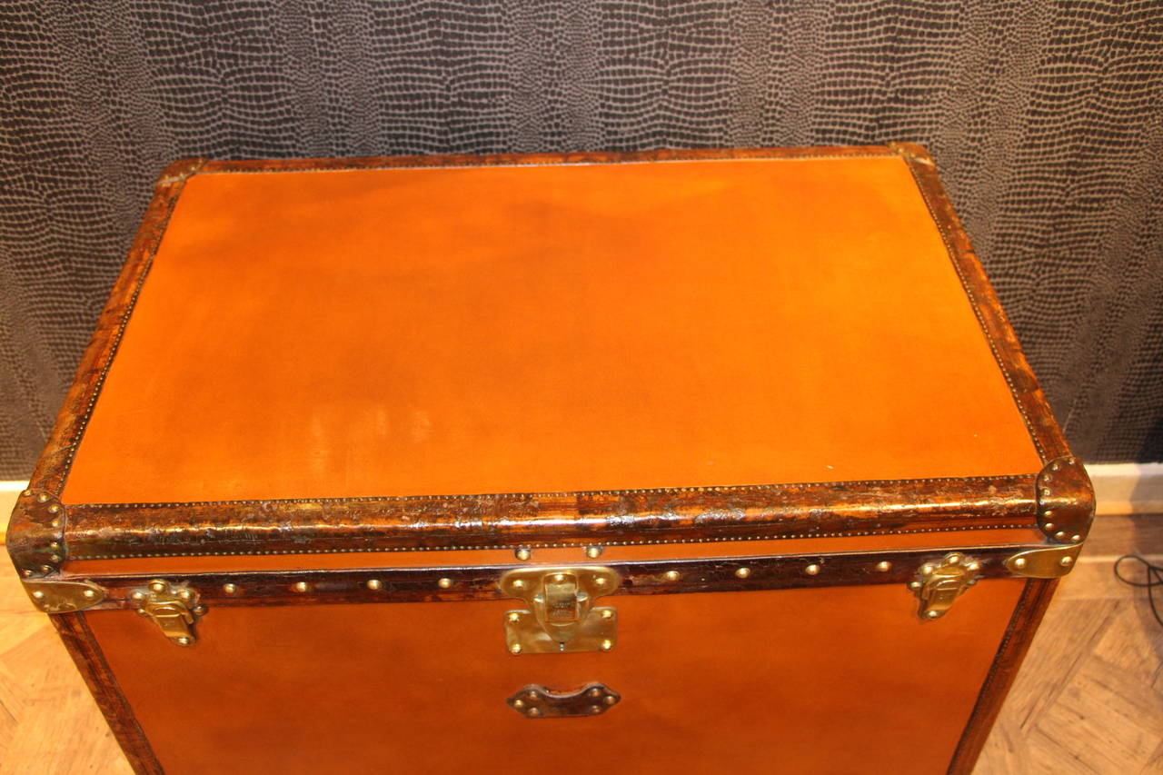1910's Large Orange canvas Louis Vuitton Steamer Trunk In Excellent Condition In Saint-Ouen, FR
