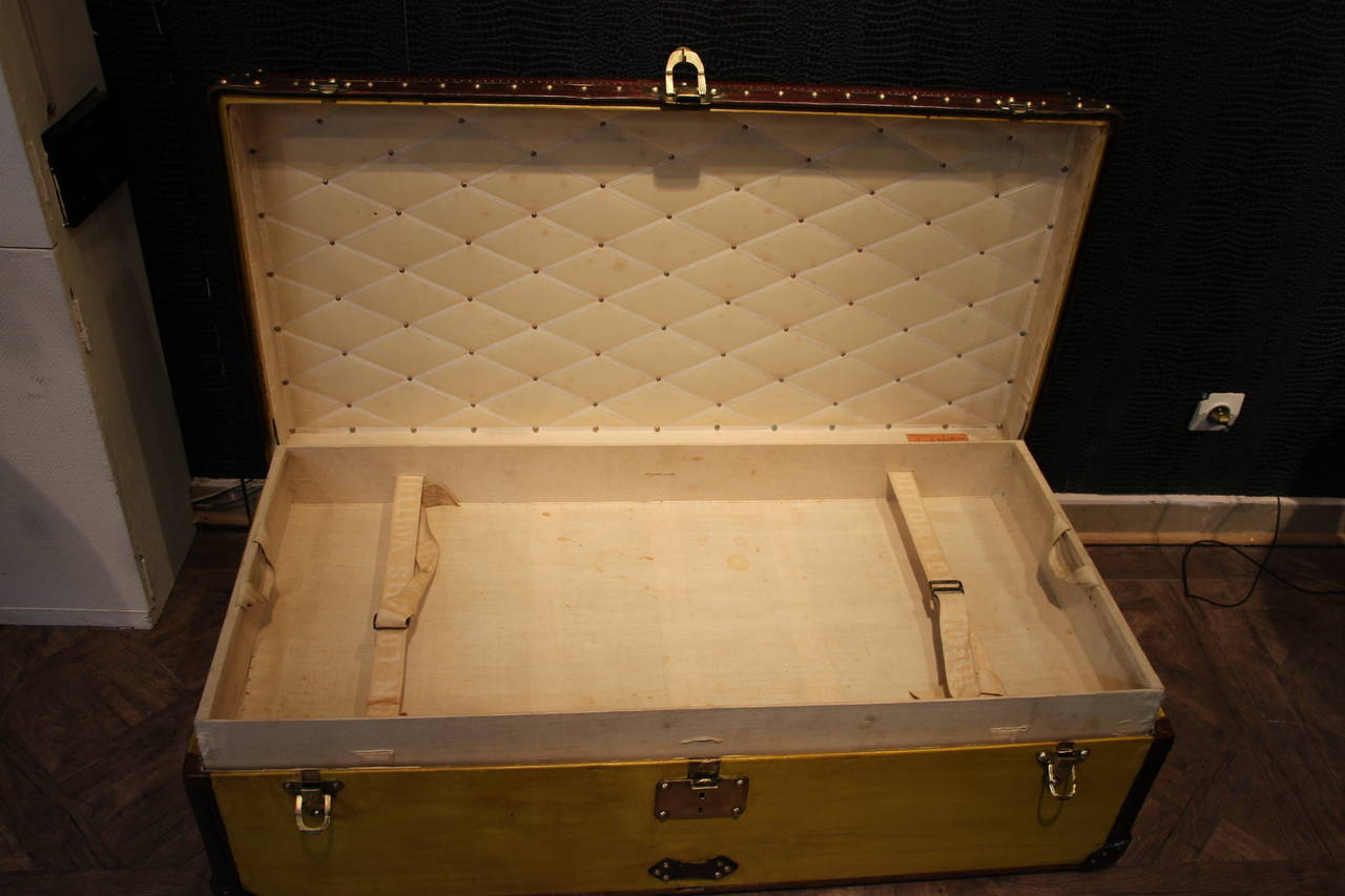 1910's Yellow Canvas And Leather Louis Vuitton Cabin Trunk 4