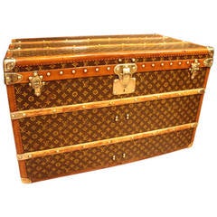 Louis Vuitton 1920s Courrier Trunk, Malle Vuitton