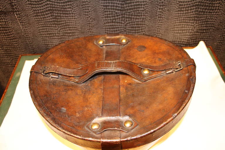 19th Century Bucket Shape Leather Hat Box 2