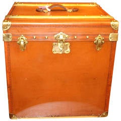 1940s Hat Trunk