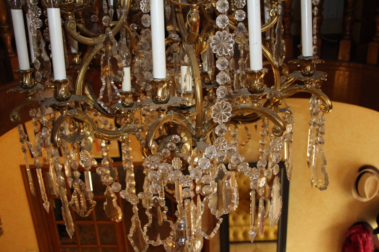 Louis XV Style Bronze and Crystal Chandelier In Excellent Condition In Saint-Ouen, FR