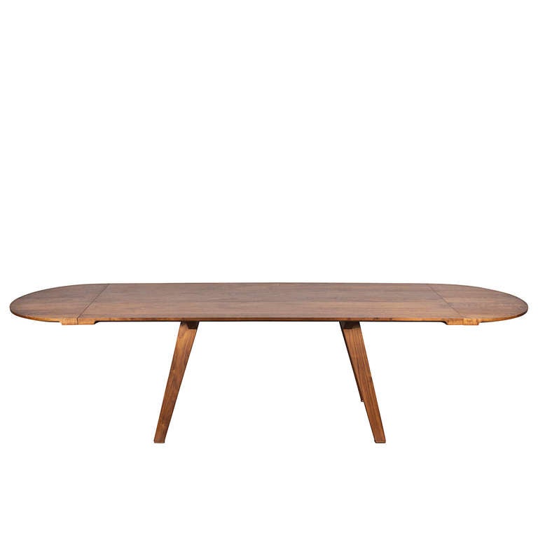 Rounded ends act as drop leaves on the extending version of Studio Ilse's Together Table, creating a rectangular table when locked underneath. The rounded ends invite people to move up and get snug. A table to eat, drink, work or play. Furniture