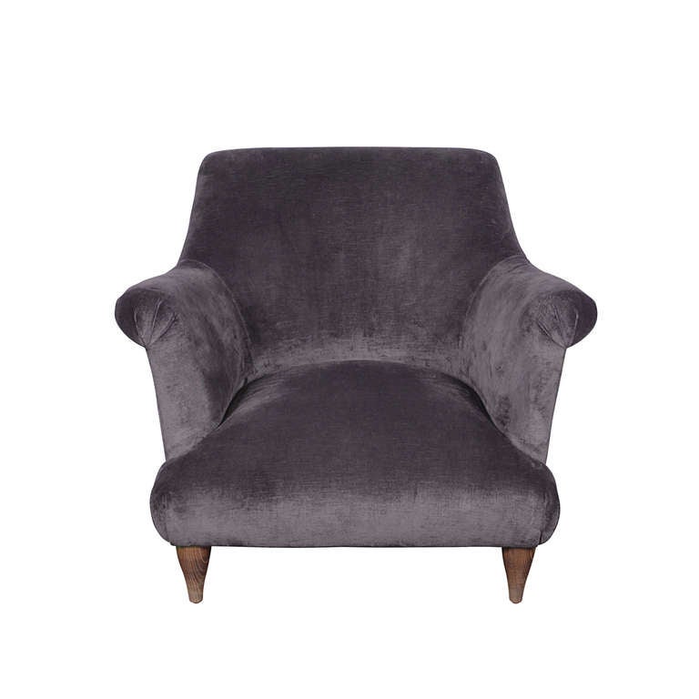 The Goddard armchair designed by Russell Pinch for The Future Perfect, melds traditional elements with a contemporary, refined shape. Its sprung back and seat are designed to give maximum comfort and support whilst also delivering a light and