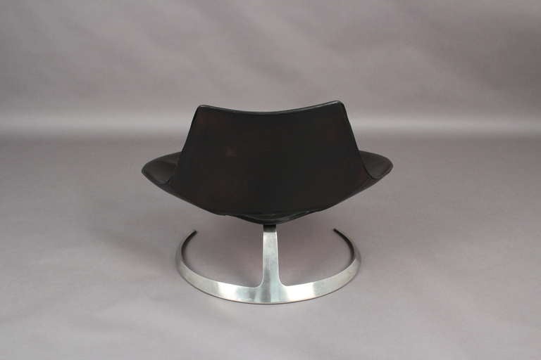 Scandinavian Modern Kastholm and Fabricus Scimitar Chair In Excellent Condition For Sale In New York, NY