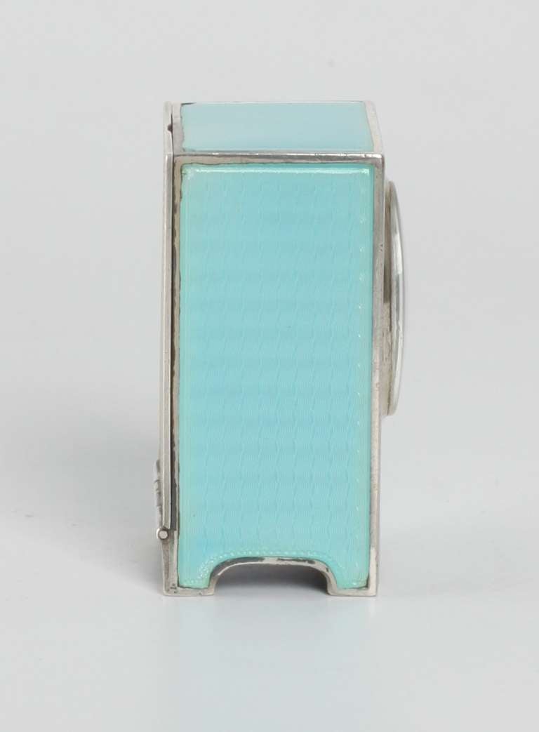 A miniature Swiss silver guilloche translucent enamel timepiece, circa 1900 In Excellent Condition For Sale In Amsterdam, NL