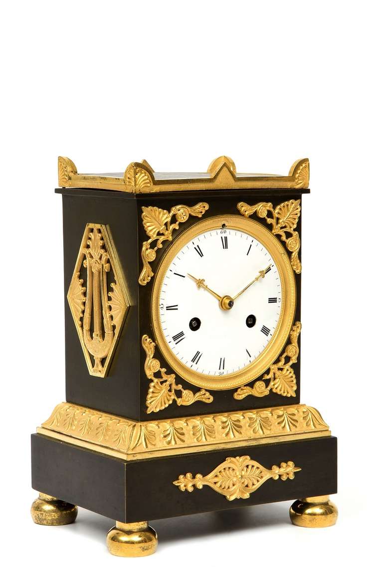 First Empire Attractive Small French Empire Mantel Clock, circa 1800 For Sale