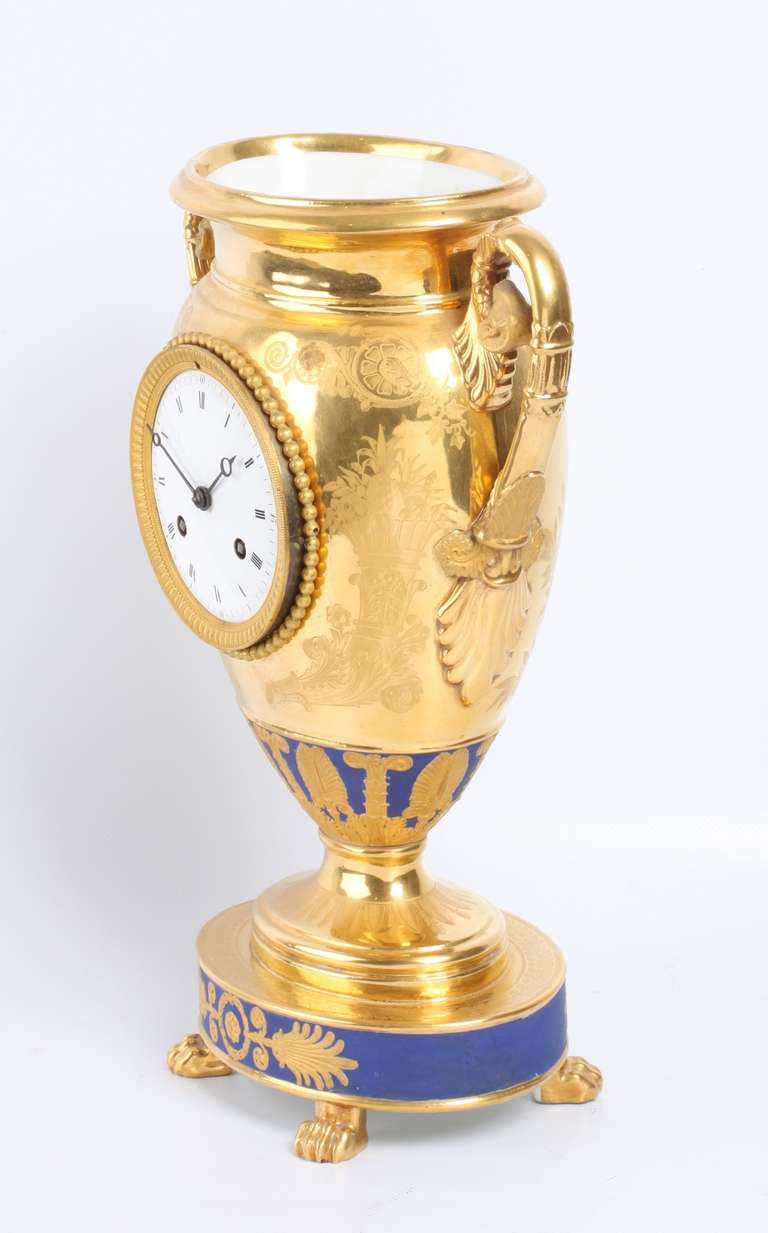 Fine French Empire 'Sevres' Gilt Porcelain Urn Mantel Clock, circa 1800 For Sale 2