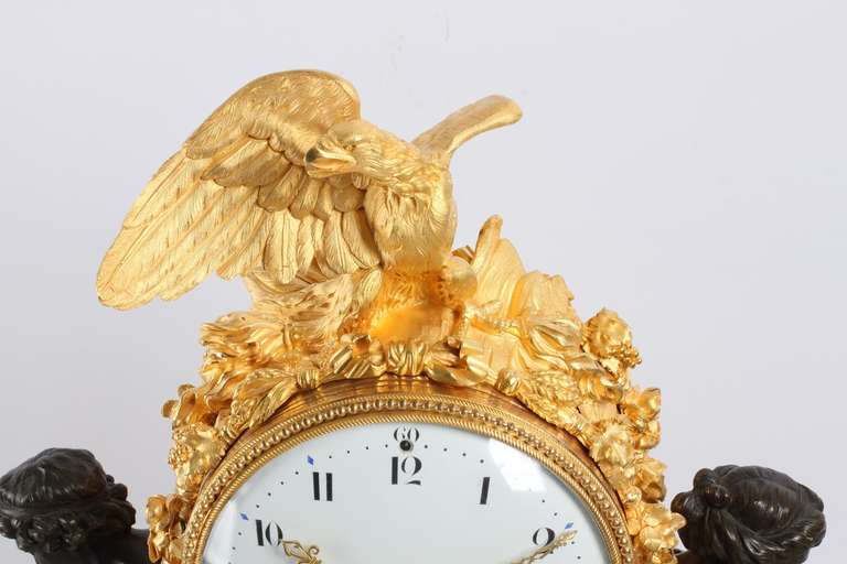 Fine French Directoire Ormolu and Bronze Sculptural Mantel Clock In Good Condition In Amsterdam, NL